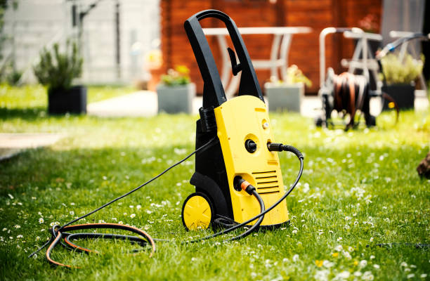 Best Gas Station Cleaning  in Girard, IL
